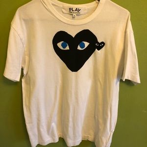 XL PLAY BY COMME DES GARÇONS TEE